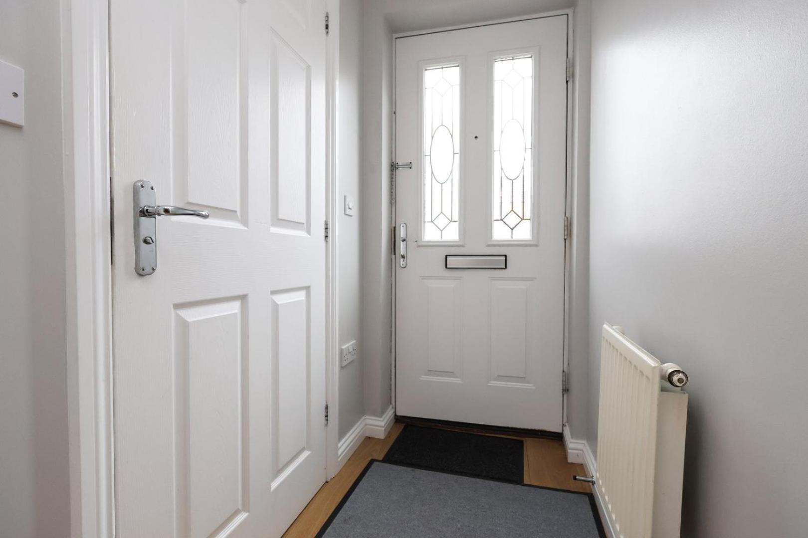 Relaxing 2-Bed Coastal Escape In Port Talbot Lägenhet Exteriör bild